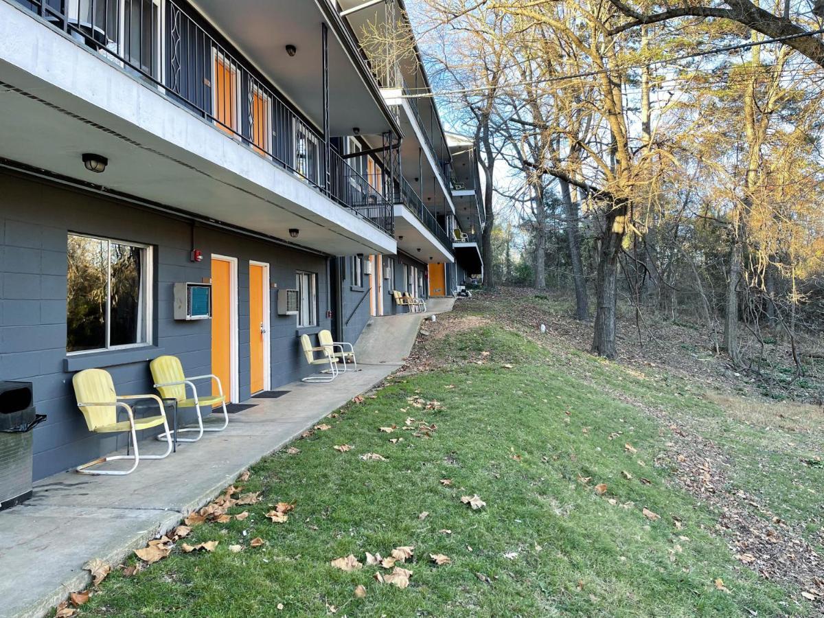 The Wanderoo Lodge Eureka Springs Eksteriør billede