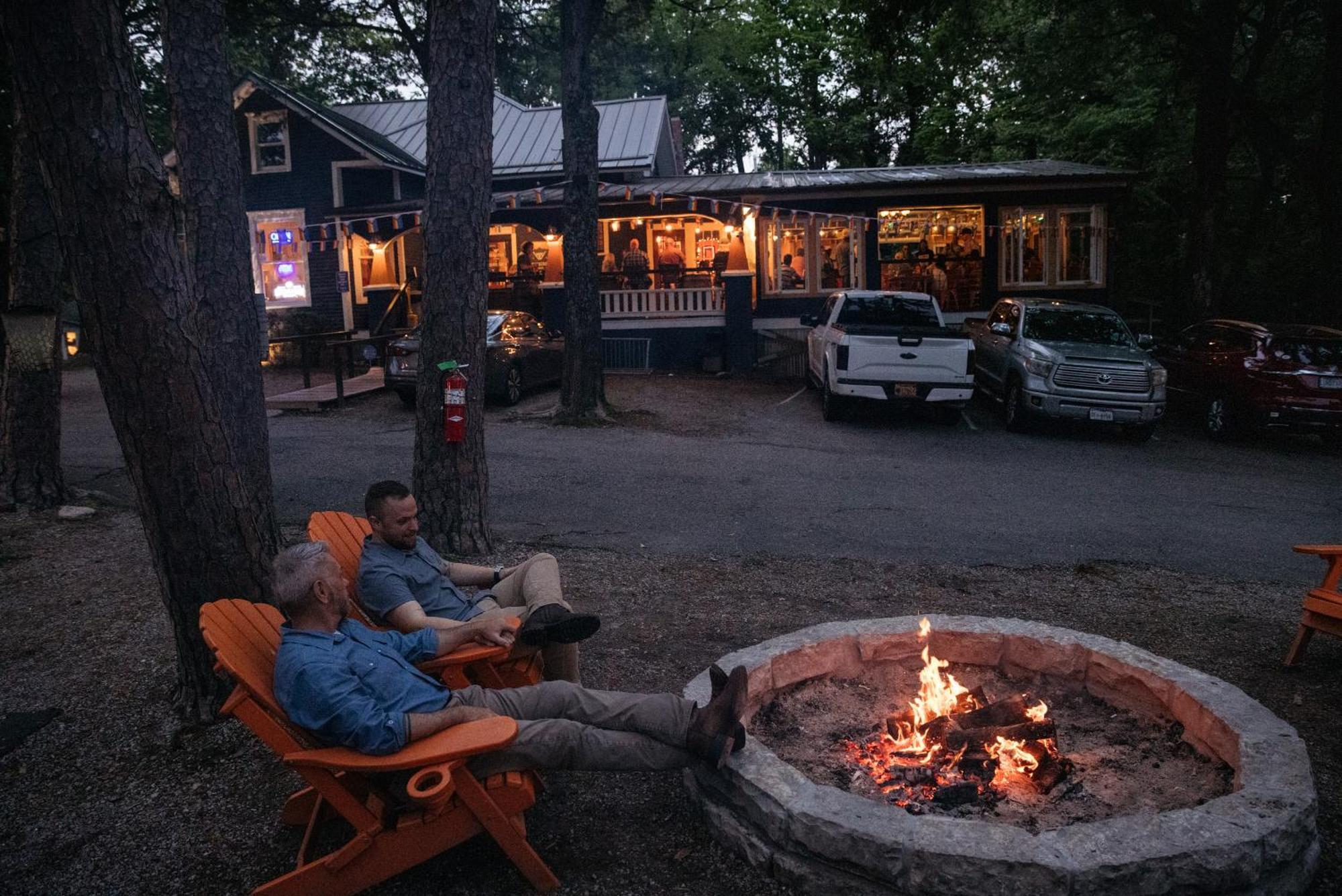 The Wanderoo Lodge Eureka Springs Eksteriør billede