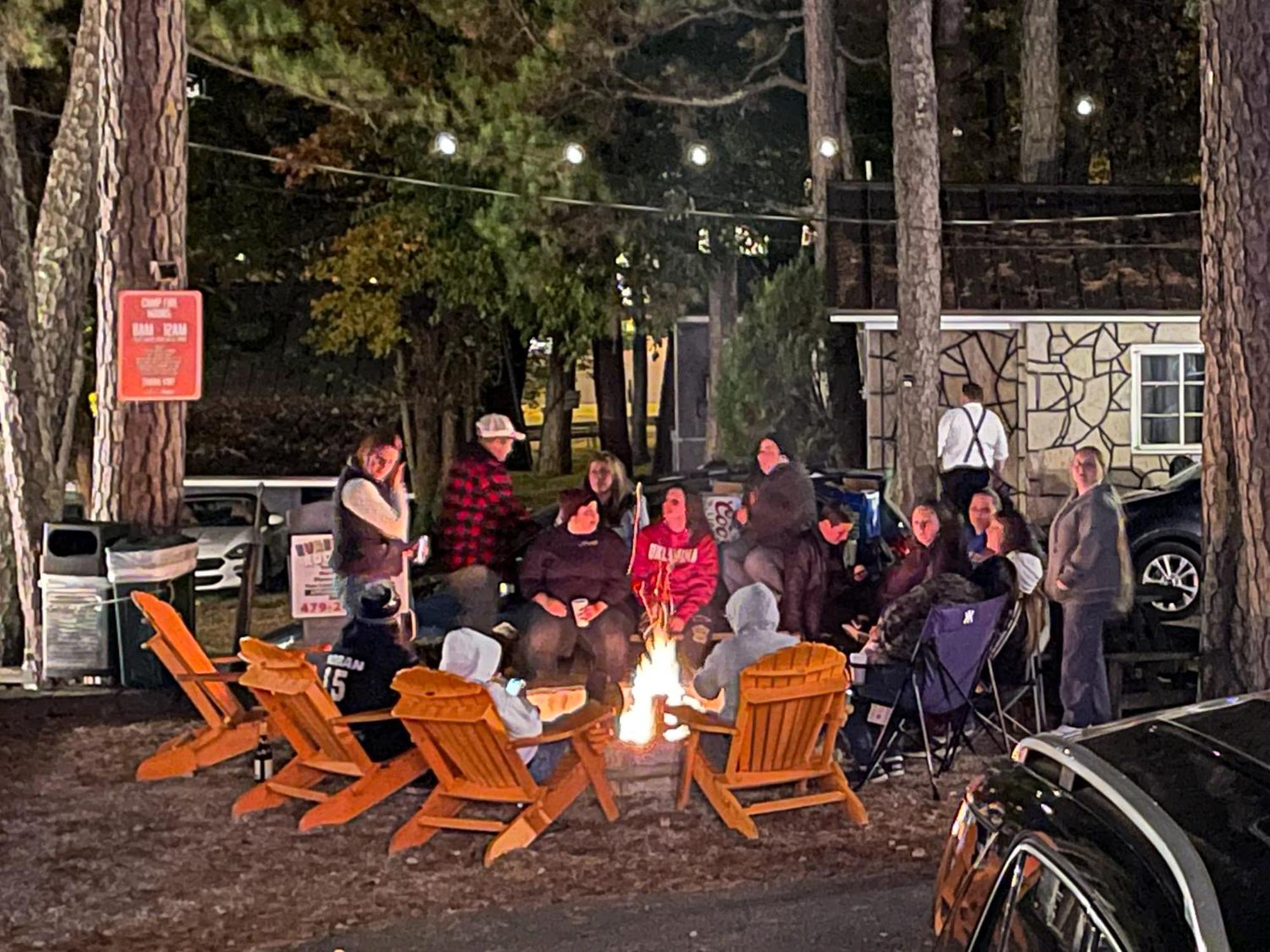 The Wanderoo Lodge Eureka Springs Eksteriør billede